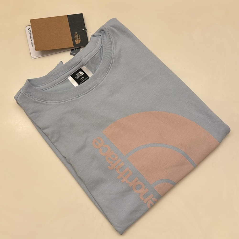 The North Face Women’s Shirt
